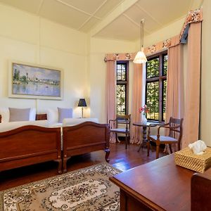 Double or Twin Room Garden View